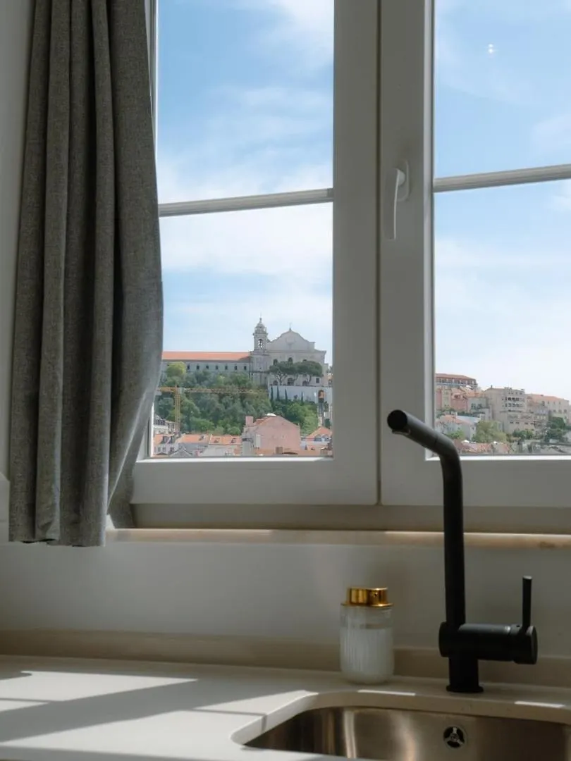 Stylish 2Br Castle View - Central | By Airnest Lisboa 0*,
